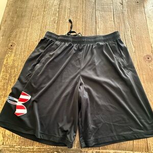 Under Armour Men's Black Athletic Shorts